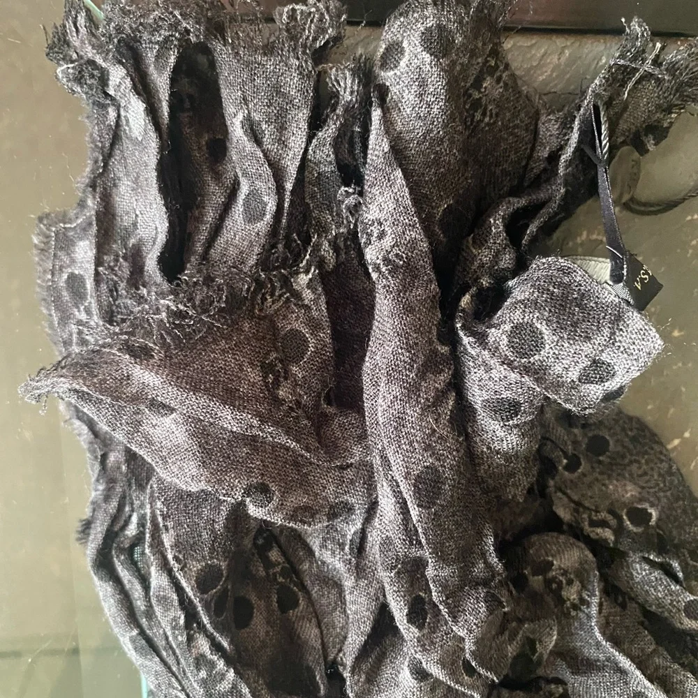 John Varvatos Black and Gray Scarf - Picture 5 of 9